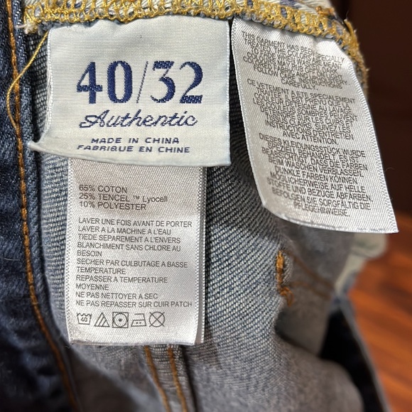 Tommy Bahama Cayman 40x32 Jeans - Picture 4 of 7